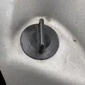 Nút gài thay thế cho xe hơi (Replacement plug for car) in 3D - Thumbnail 3