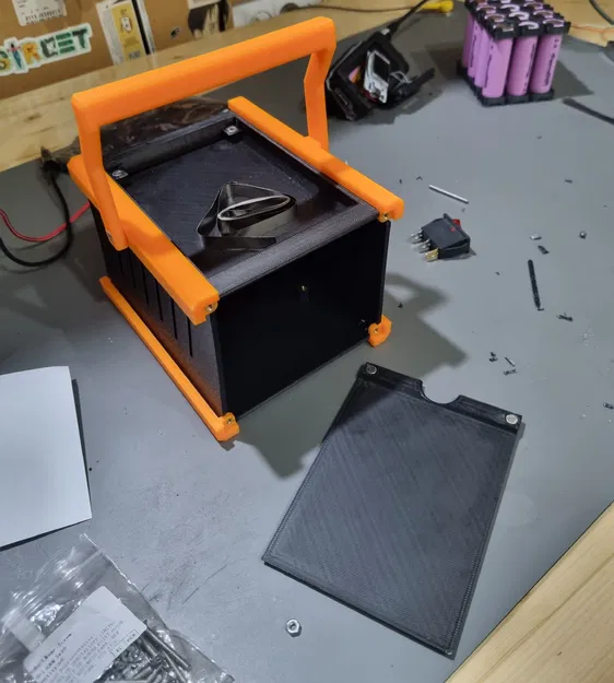 Concept Vỏ Hộp Máy Hàn Cell Pin (Spot Welder Box Concept) - Image 4