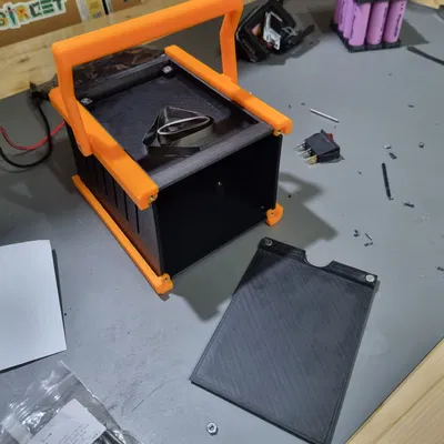 Concept Vỏ Hộp Máy Hàn Cell Pin (Spot Welder Box Concept)