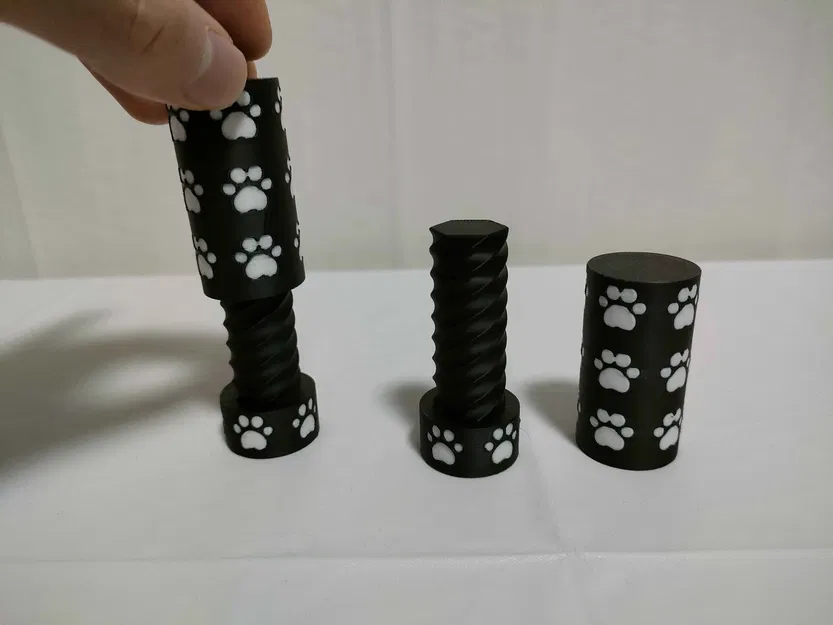 Đồ chơi ốc vít tự rơi hình dấu chân (Paw Print Auto-Drop Screw Toy) - Image 2