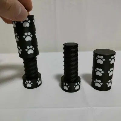 Đồ chơi ốc vít tự rơi hình dấu chân (Paw Print Auto-Drop Screw Toy)