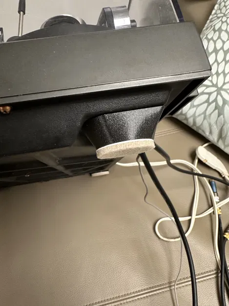 Chân đế cho mâm đĩa than Technics SL-1900 - Image 1