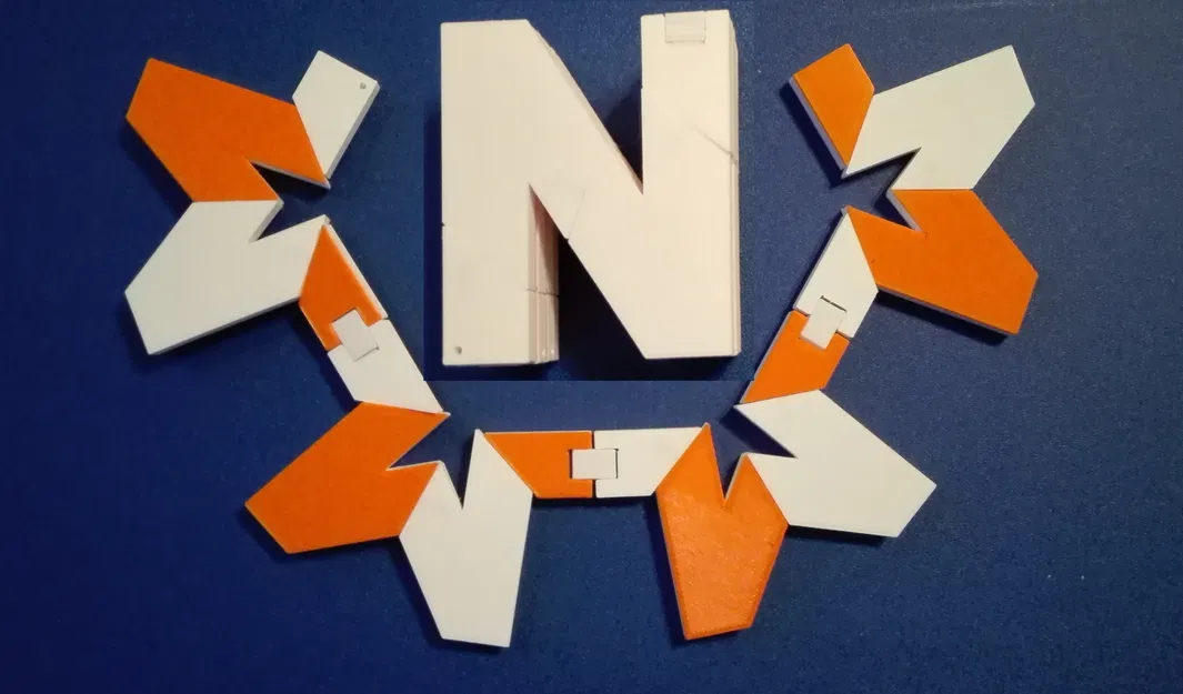 Bảng tên chữ N dạng giải đố - Image 1