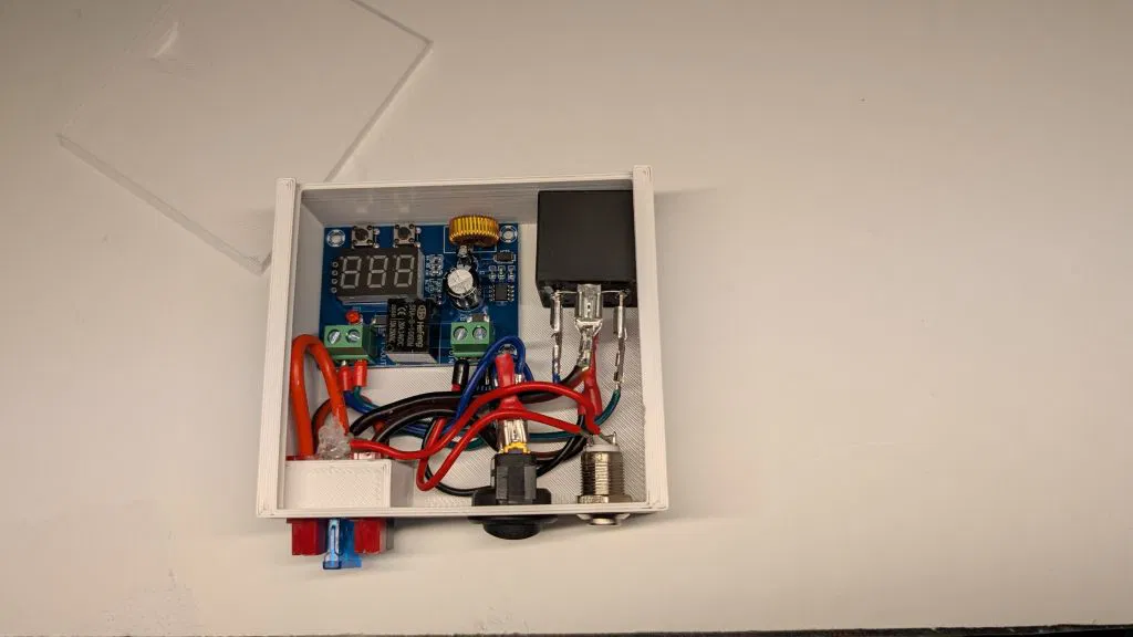 Hộp Bảo Vệ Pin - Battery Protection Box - Image 3