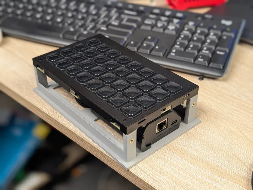 Hộp treo tường cho module Stream Deck - Image 2