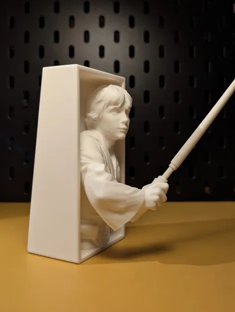 Luke Skywalker Book Nook (Mô hình giá đỡ sách Star Wars) - Image 4