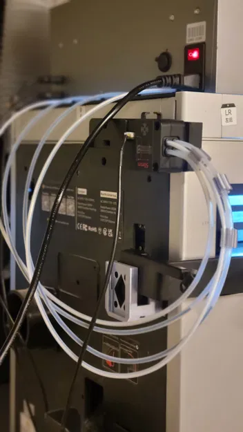 Vị trí lắp Side Hub tối ưu cho Qidi Q2 Qidibox giúp đường dẫn nhựa ngắn nhất - Image 1