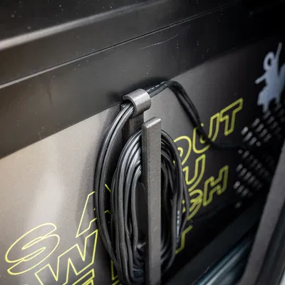 Bộ kẹp gọn dây cáp nam châm (Magnetic Cleat Cable Organizer)