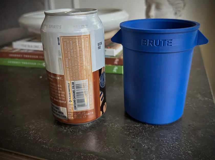 Koozie Giữ Lon Nước Hình Thùng Rác Brute - Image 2
