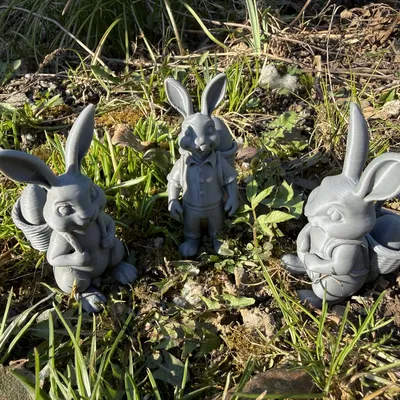 Bộ sưu tập thỏ Phục sinh cùng giỏ và trứng