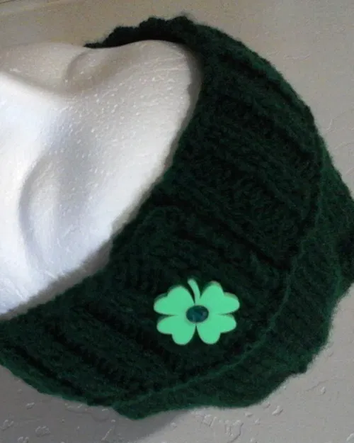 Nút cài hình cỏ ba lá (Shamrock Button) - Image 1