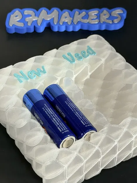 Khay đựng pin AA/AAA R7 Lattice | Phụ kiện cho Studio & Sân khấu | R7 Makers - Image 3