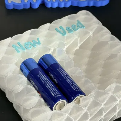 Khay đựng pin AA/AAA R7 Lattice | Phụ kiện cho Studio & Sân khấu | R7 Makers