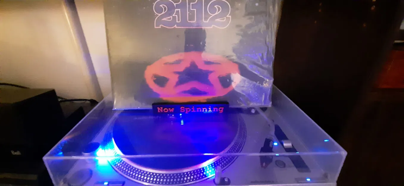 Giá đỡ đĩa than Vinyl Record Stand kèm bảng tên trang trí - Image 3