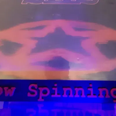 Giá đỡ đĩa than Vinyl Record Stand kèm bảng tên trang trí