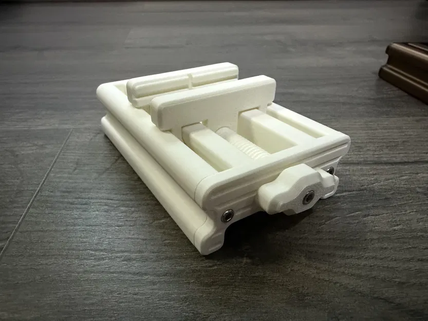 Ê-tô mini để bàn tự định tâm - Image 6