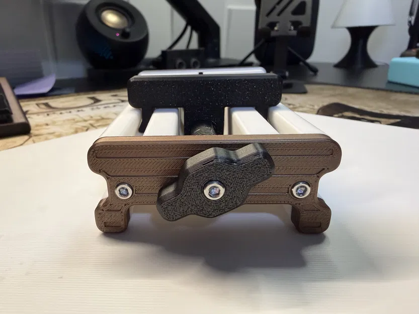 Ê-tô mini để bàn tự định tâm - Image 7