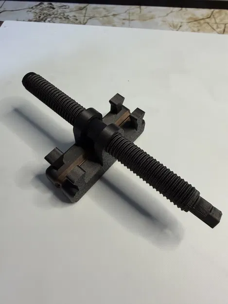 Ê-tô mini để bàn tự định tâm - Image 11