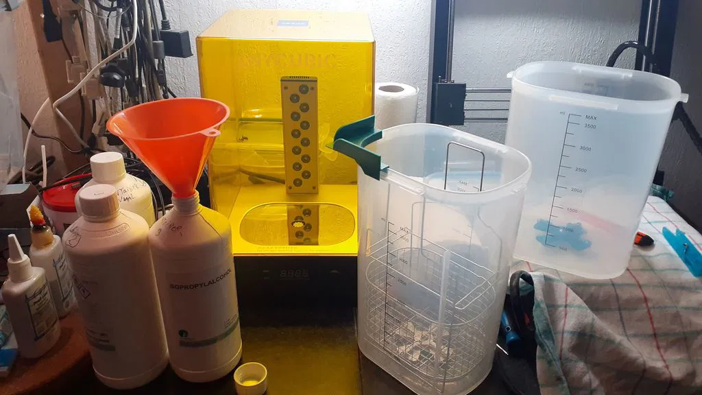 Phễu rót cồn cho bình Anycubic Wash & Cure (Dùng được cho V1 và V2) - Image 1