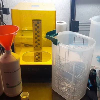 Phễu rót cồn cho bình Anycubic Wash & Cure (Dùng được cho V1 và V2)