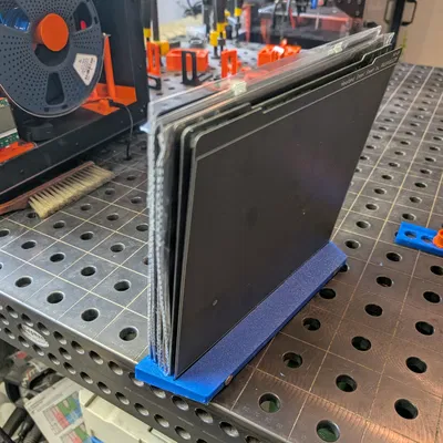 Giá đỡ tấm Build Plate 6 khe cho Prusa Core One - In 3D tiện lợi