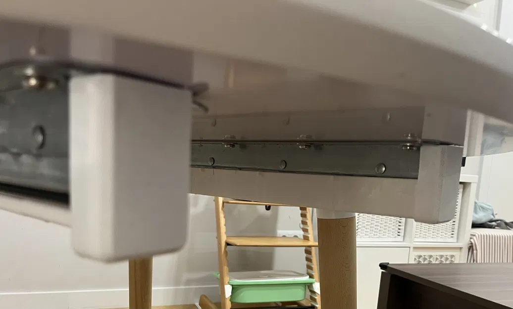 Nắp bịt đầu ray trượt bàn (Bọc nhựa TPU bảo vệ an toàn cho trẻ em) - Image 6