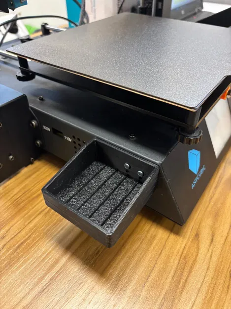 Khay Đựng Dụng Cụ Vệ Sinh Bàn In Cho Anycubic i3 Mega - Image 1
