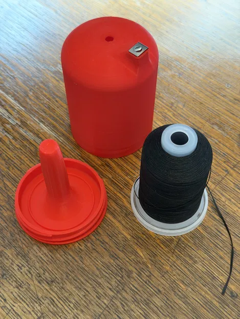 Hộp Đựng Chỉ Nha Khoa Tự Thiết Kế - Cuộn Mega (273 Yards) - Image 2