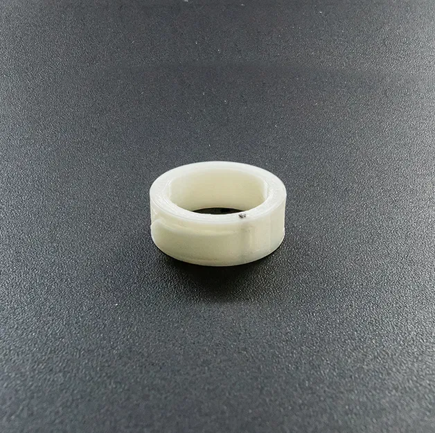 Mô hình nhẫn Attack on Titan in 3D độc đáo - Image 1