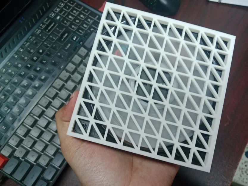 Lưới bảo vệ quạt 120mm - Họa tiết lưới tam giác - Image 2