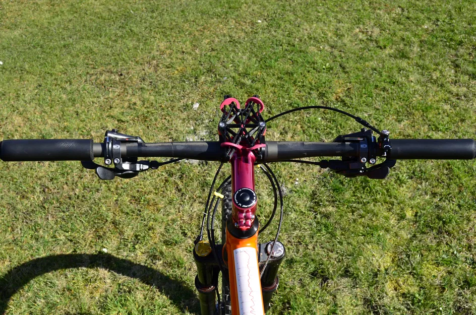 Giá đỡ điện thoại cho xe đạp MTB - Image 4