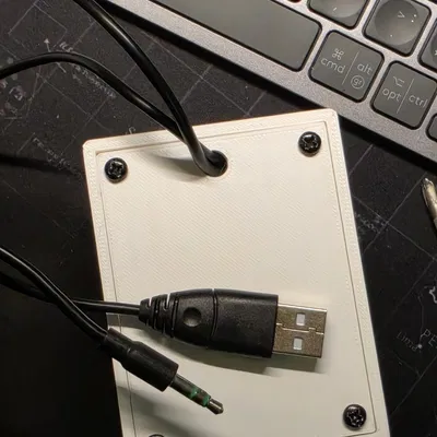 Loa Mono cho Home Assistant Voice - Bản độ Creative Pebble V1