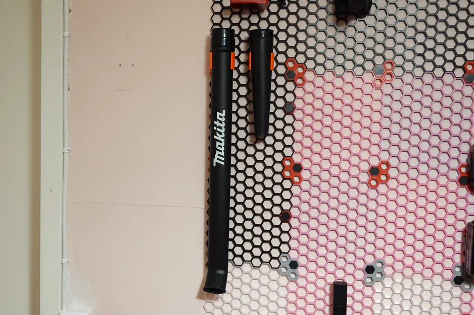 Giá treo ống thổi lá Makita cho Honeycomb Storage Wall (HSW) - Kèm file Fusion 360 và STEP - Image 1