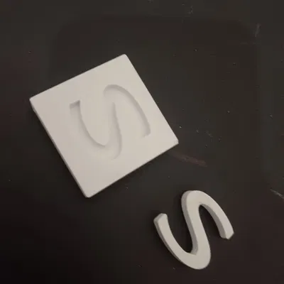 Targhette personalizzabili - Bảng tên tùy chỉnh bằng chữ cái và số