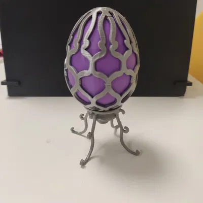 Trứng Phục sinh kèm chân đế