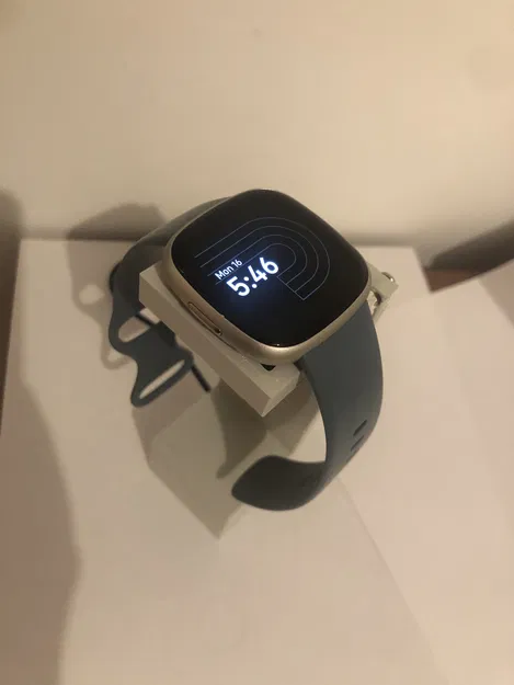 Đế sạc để bàn tiện dụng cho đồng hồ Fitbit - Image 1