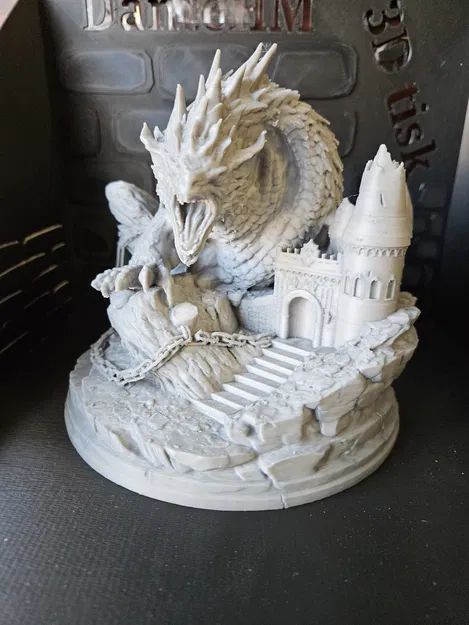 Người Bảo Vệ Tàn Tích Lâu Đài (Guardian of the Ruined Castle) - Image 2