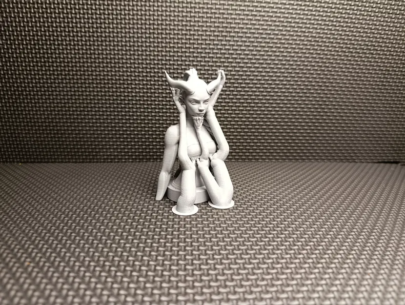 Tượng Bust Cô Nàng Tiefling Phong Cách Dark Fantasy - Image 4