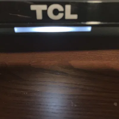 Miếng chắn đèn chờ tivi (TV Standby Light Blocker) - Giải pháp che sáng cho phòng ngủ