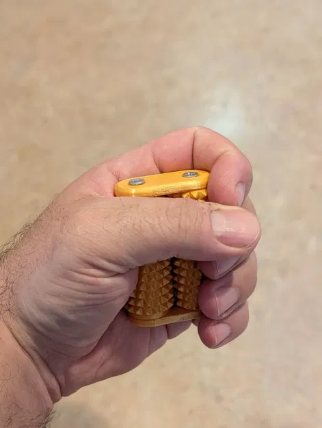 Dụng cụ lăn tay thư giãn Spikey (Spikey Hand Roller) - Image 4