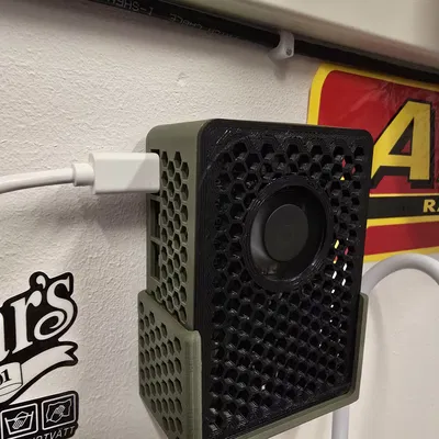 Vỏ Case treo tường cho Raspberry Pi 5 kèm quạt và NVME HAT