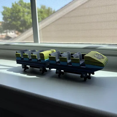 Mô hình tàu lượn Steel Eel - SeaWorld Morgan Hypercoaster