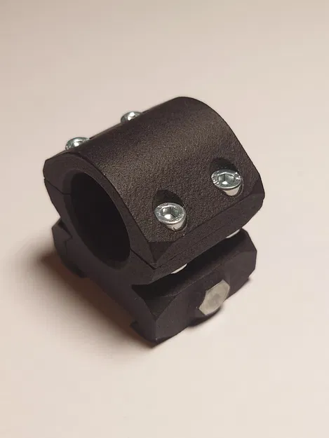 Ngàm gắn đèn pin tùy biến (Parametric Flashlight Mount) - Image 1