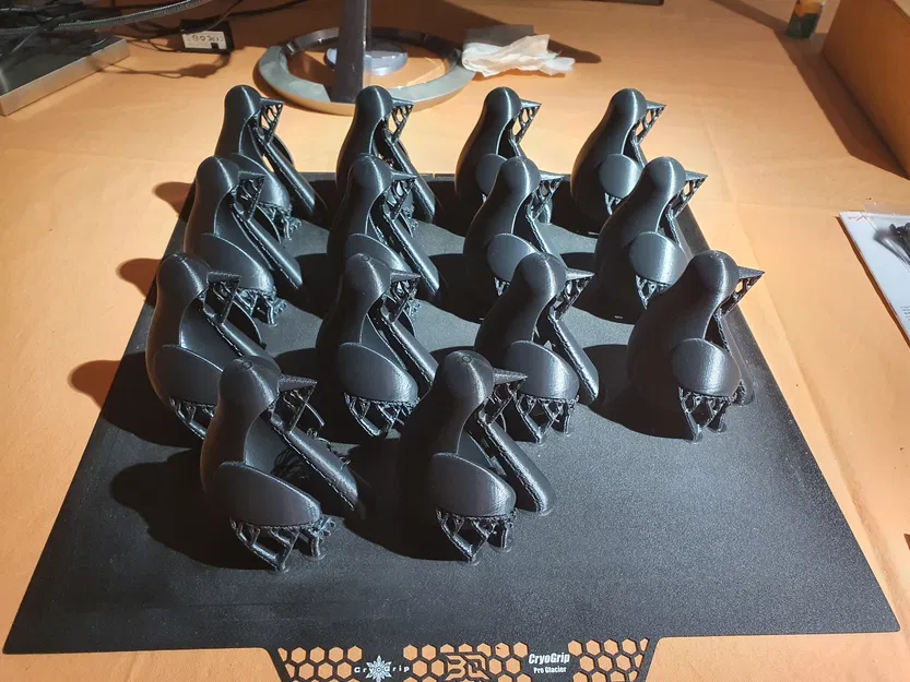 Ly đựng trứng hình chim cánh cụt (Penguin Egg Cup) - Image 12