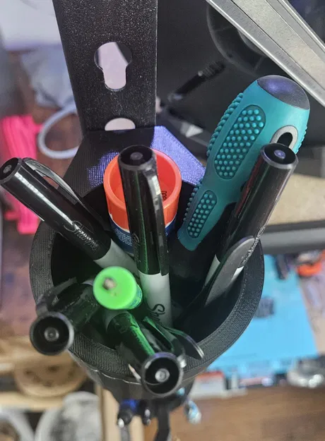 Giá treo đồ đa năng gắn kệ sắt 3D (Shelf Cup Mount) - Image 1