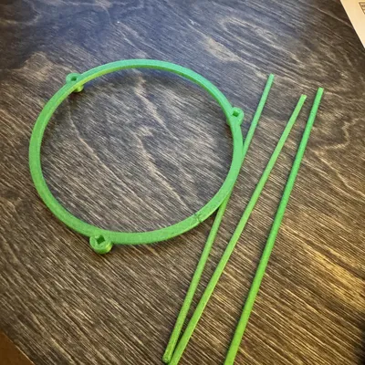 Khung hỗ trợ cây cà chua 3 điểm in 3D đơn giản và hiệu quả