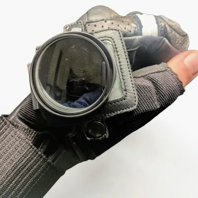 Ngàm gắn gương chiếu hậu 3D cho găng tay e-RIDES tiện lợi