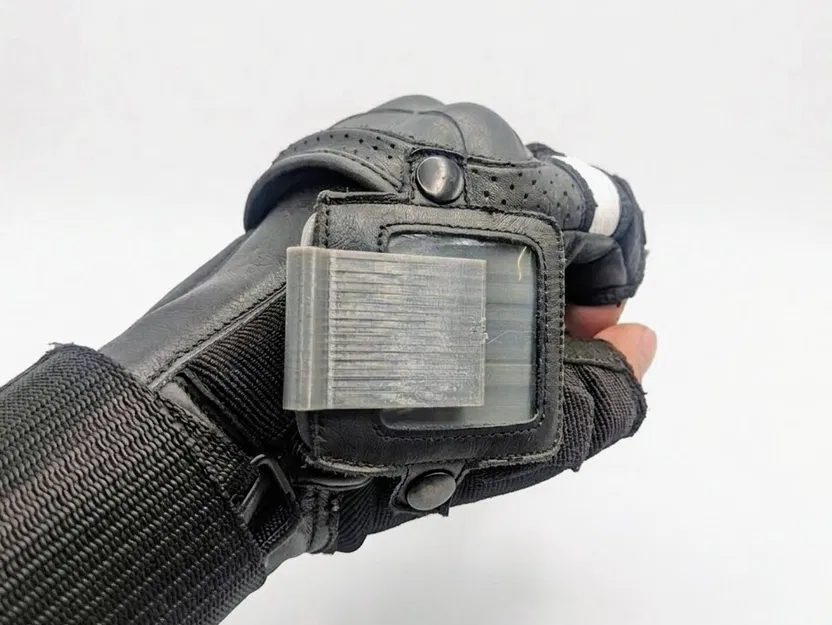 Ngàm gắn gương chiếu hậu 3D cho găng tay e-RIDES tiện lợi - Image 3