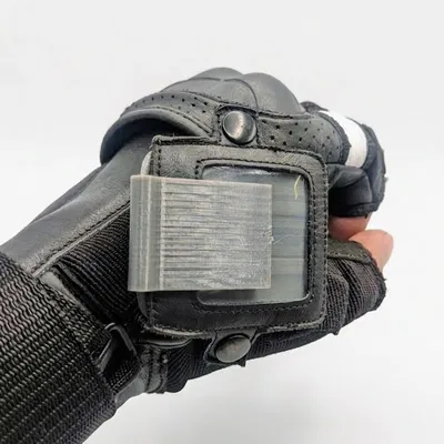 Ngàm gắn gương chiếu hậu 3D cho găng tay e-RIDES tiện lợi