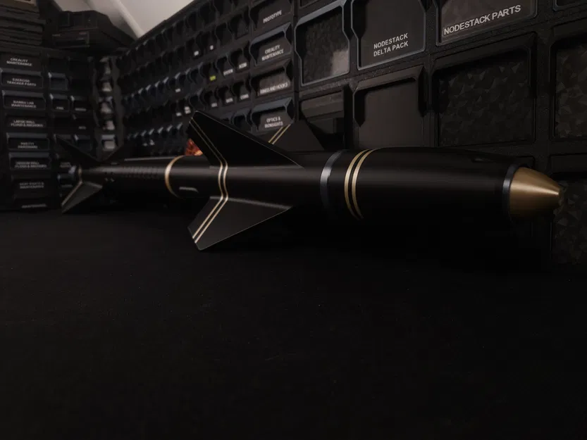 VTR-02 // Nghệ thuật treo tường hình tên lửa - Image 1